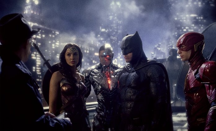DC s budoucností údajně čeká na přijetí Justice League | Fandíme filmu
