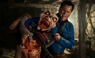 Evil Dead: Sam Raimi chce pokračovat. S Ashem nebo bez něj | Fandíme filmu