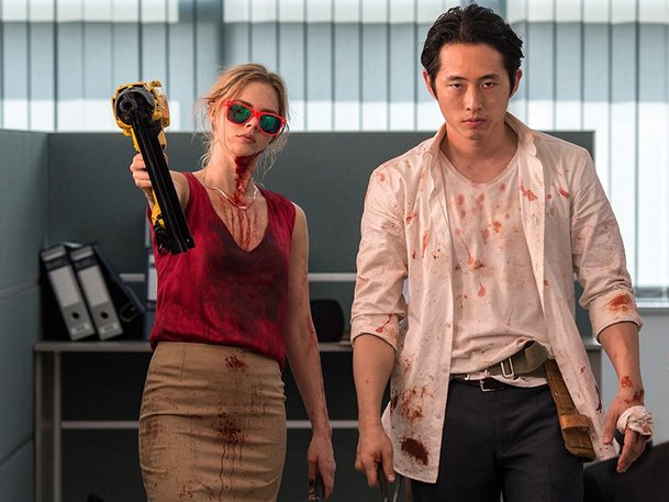 Mayhem: Steven Yeun se vrací k hororovému vraždění | Fandíme filmu