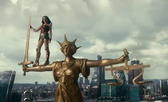 Justice League: Už zase se šušká o dalším hrdinovi | Fandíme filmu