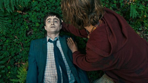Miracle Workers: Daniel Radcliffe v komediální sérii | Fandíme serialům