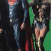 Justice League: Fotka se Supermanem a soundtrack k poslechu | Fandíme filmu