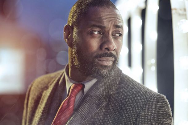 Luther: natáčení 5. sezóny začne v lednu, o filmu se nadále diskutuje | Fandíme serialům