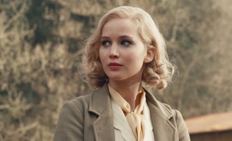 Hollywood se přetahuje o žhavou novinku, kde Jennifer Lawrence ztvární agentku | Fandíme filmu