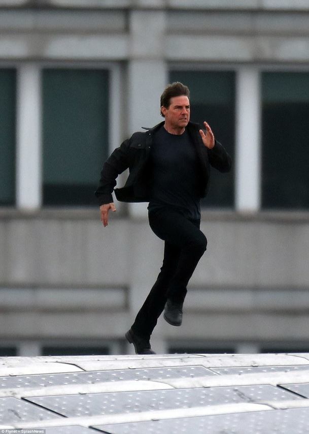 Mission: Impossible 6: Záběry z natáčení další akční scény | Fandíme filmu
