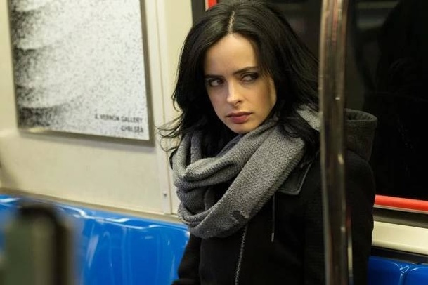 Jessica Jones: 2. řada se blíží a s ní první veřejný snímek | Fandíme serialům