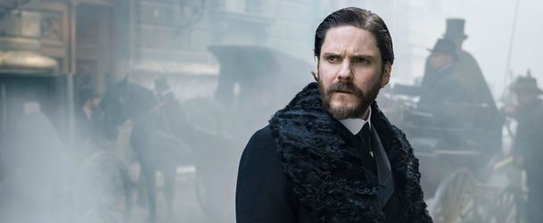 The Alienist: První dojmy z krimi série plné hvězd | Fandíme serialům