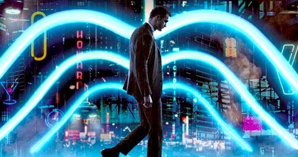 Mute: Neonoirová sci-fi ukazuje v traileru svět budoucnosti | Fandíme filmu