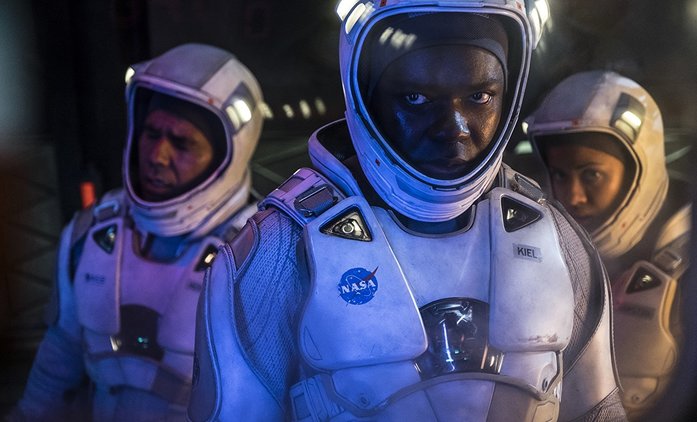 The Cloverfield Paradox: Mizerný film s jedinečným marketingem | Fandíme filmu