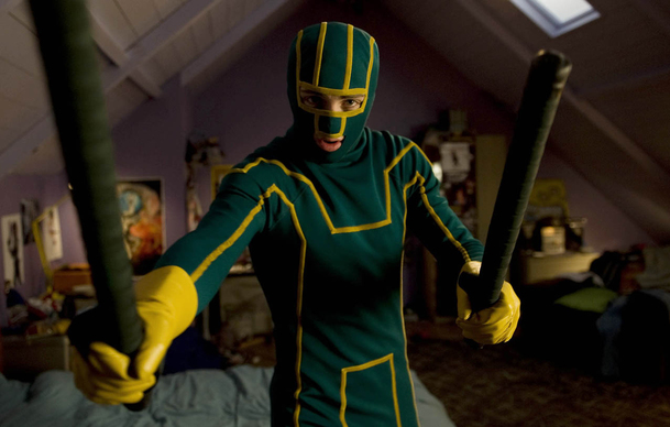 Kick-Ass: Další film je na cestě a bude ještě brutálnější | Fandíme filmu