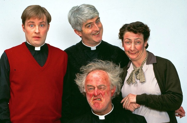 9 skvostných britských sitcomů zasluhujících pokračování | Fandíme serialům
