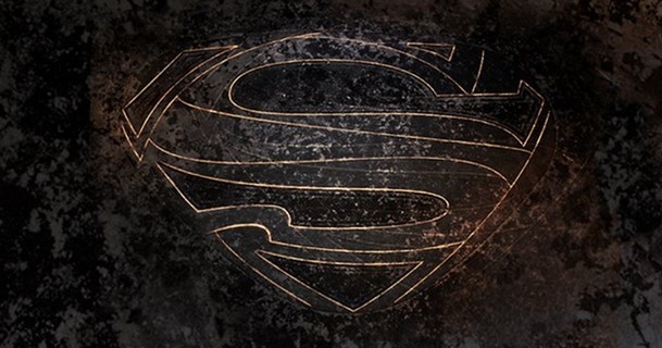Krypton: První pohled na vesmírného motorkáře Loba | Fandíme serialům