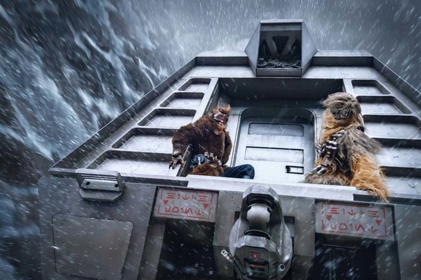 Solo: A Star Wars Story: Mezinárodní trailer a plakát | Fandíme filmu