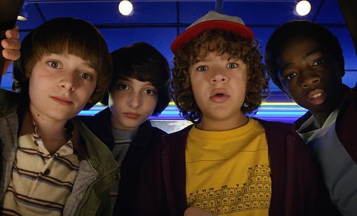 Stranger Things: Tvůrci čelí žalobě za plagiátorství | Fandíme seriálům