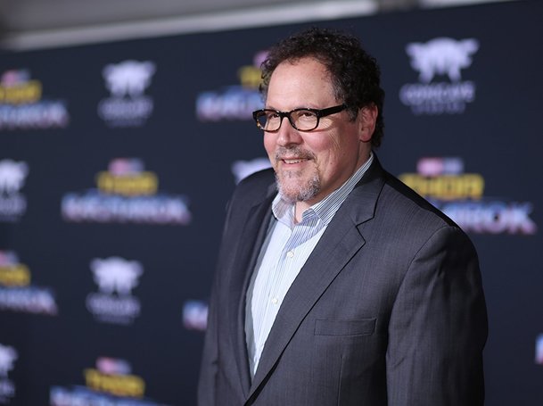 Mandalorian: Jon Favreau už pracuje na 2. řadě Star Wars seriálu | Fandíme serialům
