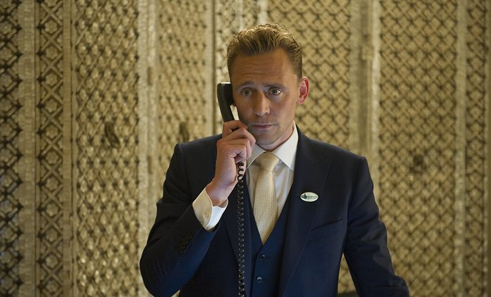 Night Manager alias Tom Hiddlestone jde zpátky do akce | Fandíme seriálům