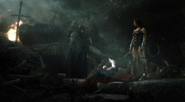 Batman v Superman měl víc odkazů k Justice League 2 | Fandíme filmu