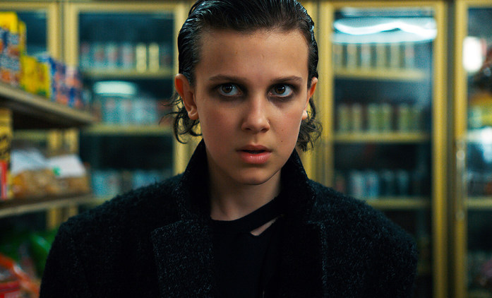 Stranger Things 3: Eleven na prvních fotkách z placu! | Fandíme seriálům