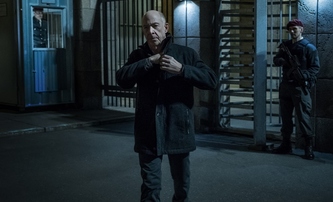 Counterpart: Recenze první řady | Fandíme filmu