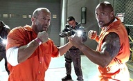 Hobbs & Shaw: Spin-off Rychle a zběsile má potvrzeného režiséra | Fandíme filmu