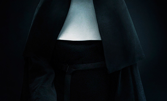 The Nun: Strašidelná jeptiška na první pořádné fotce | Fandíme filmu