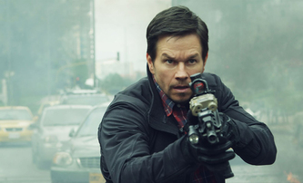 Mile 22: První fotky z nové akce s Markem Wahlbergem | Fandíme filmu