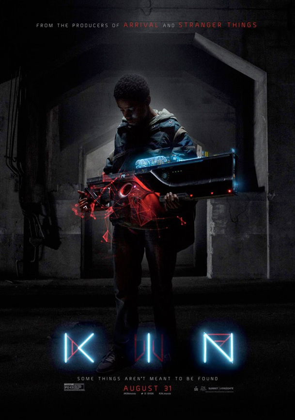 Kin: Vesmírná mega puška rozčísne situaci ve sci-fi traileru | Fandíme filmu