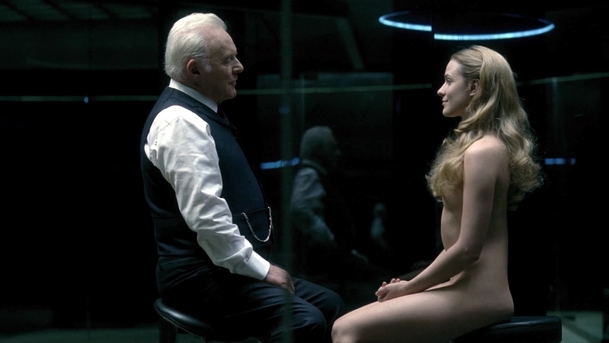 Westworld: Představitelka Dolores promluvila o nahotě | Fandíme serialům