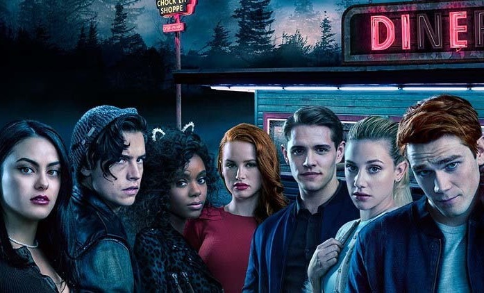 Recenze: Jak si vedla 2. série Riverdale? | Fandíme seriálům