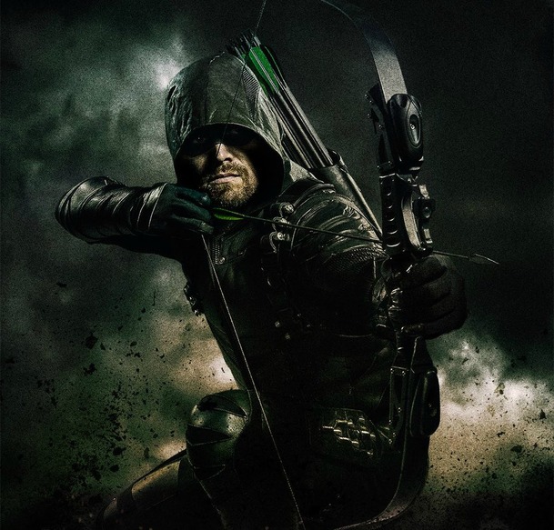 Recenze: 6. série Arrow neoslnila | Fandíme serialům