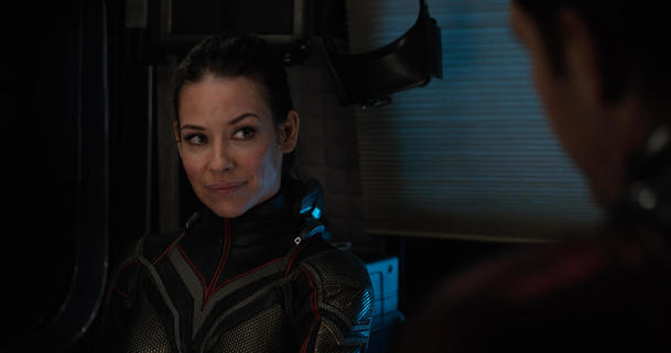 Ant-Man a Wasp: Ghost, mikrosvět i Giant Man na fotkách | Fandíme filmu