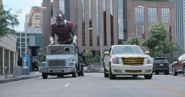 Ant-Man a Wasp: Ghost, mikrosvět i Giant Man na fotkách | Fandíme filmu