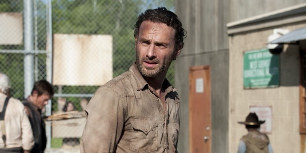 Živí mrtví: Andrew Lincoln seriál neopouští | Fandíme serialům