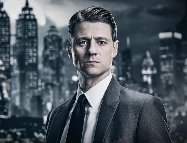 Gotham: Dostane Gordon svůj komiksový vzhled? | Fandíme serialům