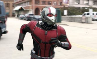 Ant-Man a Wasp: Louis chce vlastní kostým v novém spotu | Fandíme filmu