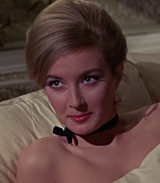 Bond 25 údajně vybírá dámskou záporačku | Fandíme filmu