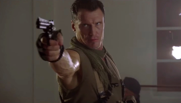 Dead Trigger: Dolph Lundgren versus zombie apokalypsa | Fandíme filmu