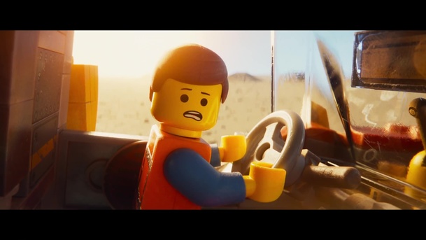 LEGO® příběh 2: Trailer ve stylu Šíleného Maxe a Duplo invaze | Fandíme filmu