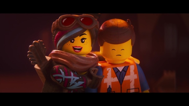 LEGO® příběh 2: Trailer ve stylu Šíleného Maxe a Duplo invaze | Fandíme filmu