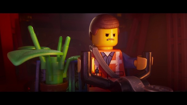 LEGO® příběh 2: Trailer ve stylu Šíleného Maxe a Duplo invaze | Fandíme filmu