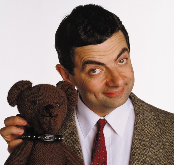 Rowan "Bean" Atkinson se vrací před kamery v nové komediální sérii | Fandíme serialům