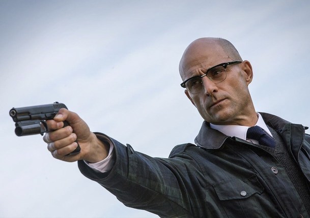 Bond 25: Mark Strong jako potenciální padouch/spojenec | Fandíme filmu