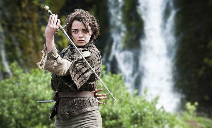 Hra o trůny: Maisie Williams dotočila a možná uveřejnila spoiler | Fandíme seriálům