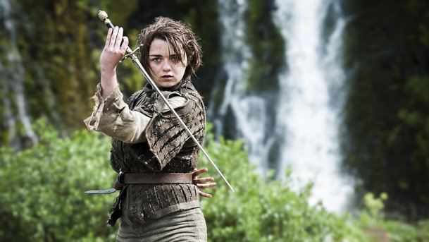 Hra o trůny: Maisie Williams dotočila a možná uveřejnila spoiler | Fandíme serialům