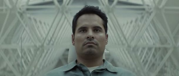 Extinction: Michael Peña a Lizzy Caplan čelí mimozemské invazi | Fandíme filmu