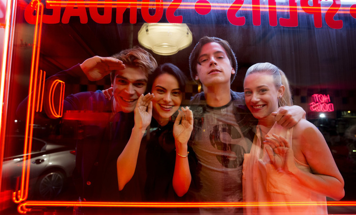 Riverdale je zpátky! Přečtěte si první informace o třetí sérii | Fandíme seriálům