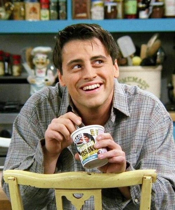 Přátelé: Kdo původně mohl hrát Joeyho | Fandíme serialům