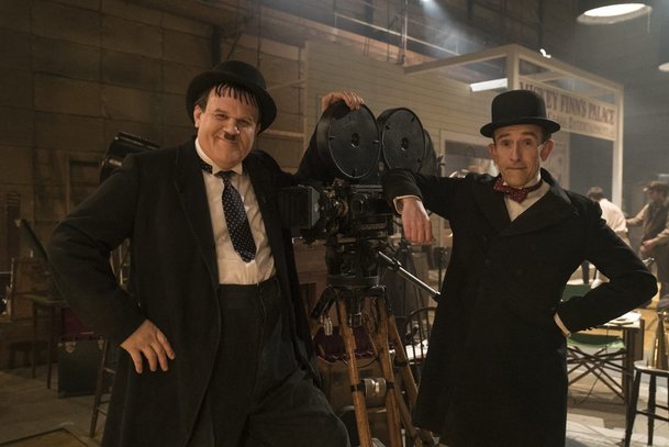 Stan & Ollie: Coogan a Reilly se dokonale převtělili v Laurela a Hardyho | Fandíme filmu