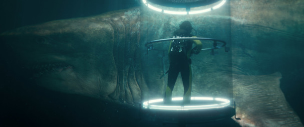Box Office: Žraloci, rasisti a Slender Man | Fandíme filmu