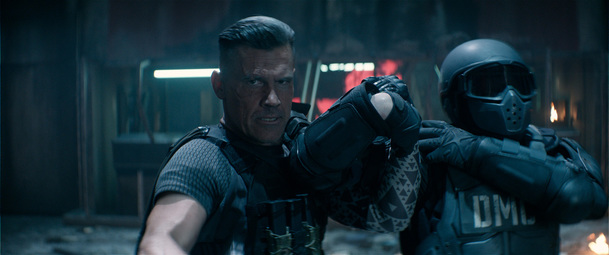 Bullet Train: Režisér druhého Deadpoola natočí akčňák o rychlovlaku plném zabijáků | Fandíme filmu